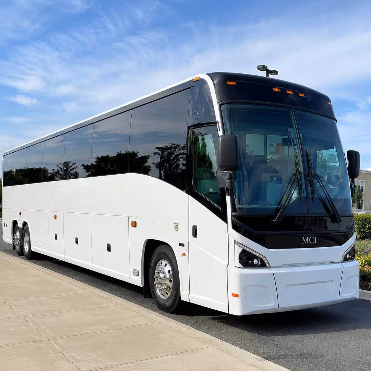charter buses to outdoor concerts near tacoma