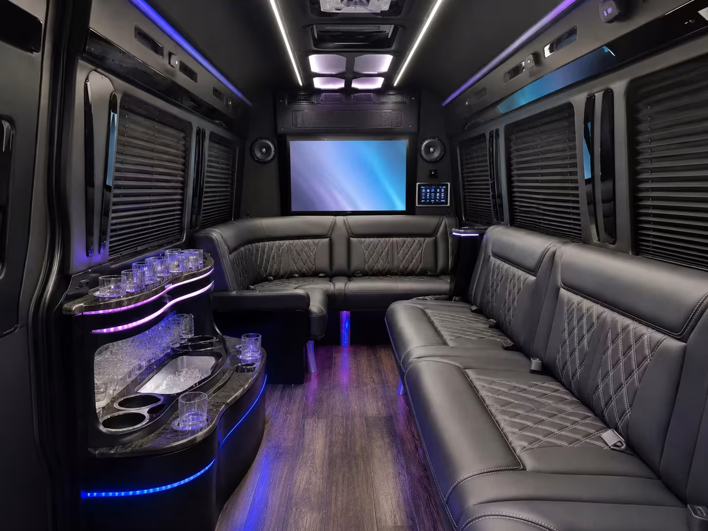 prom homecoming transportation services in tacoma