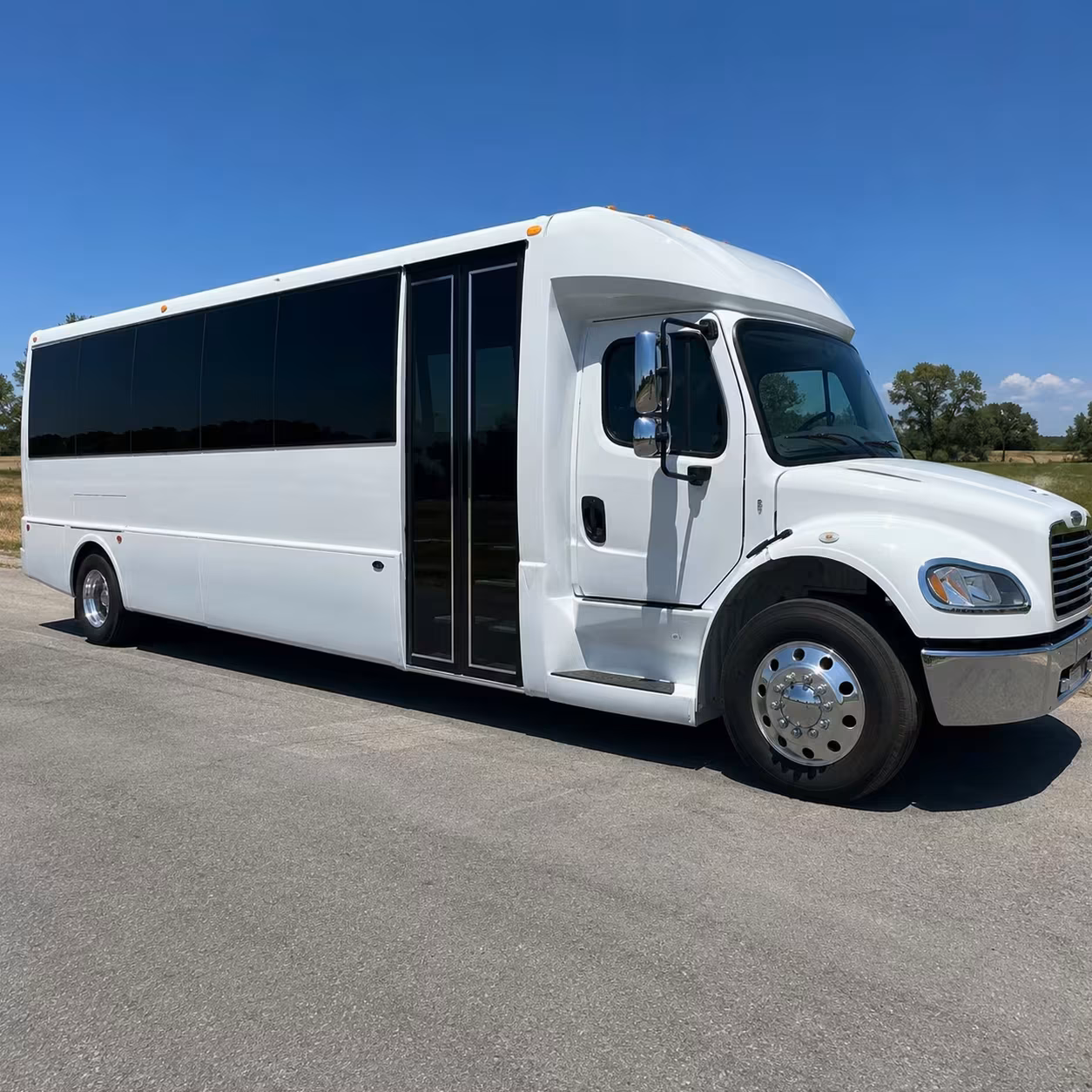 tacoma minibus rentals for history and car museum field trips
