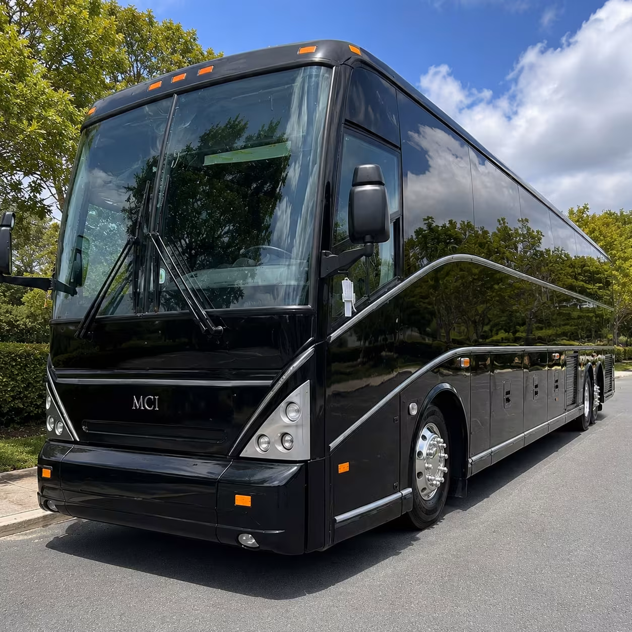 tacoma wedding shuttles for guests and bridal parties
