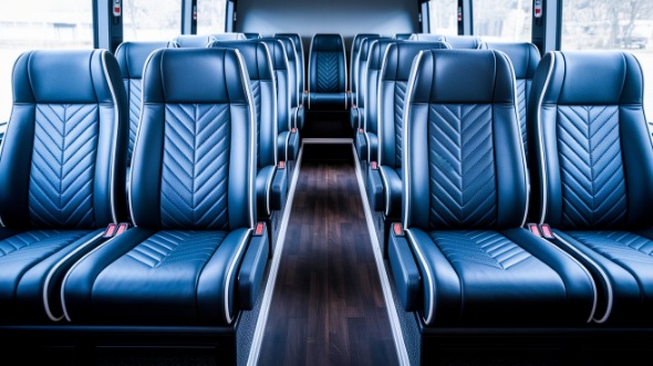 tacoma 25 passenger minibus rental
